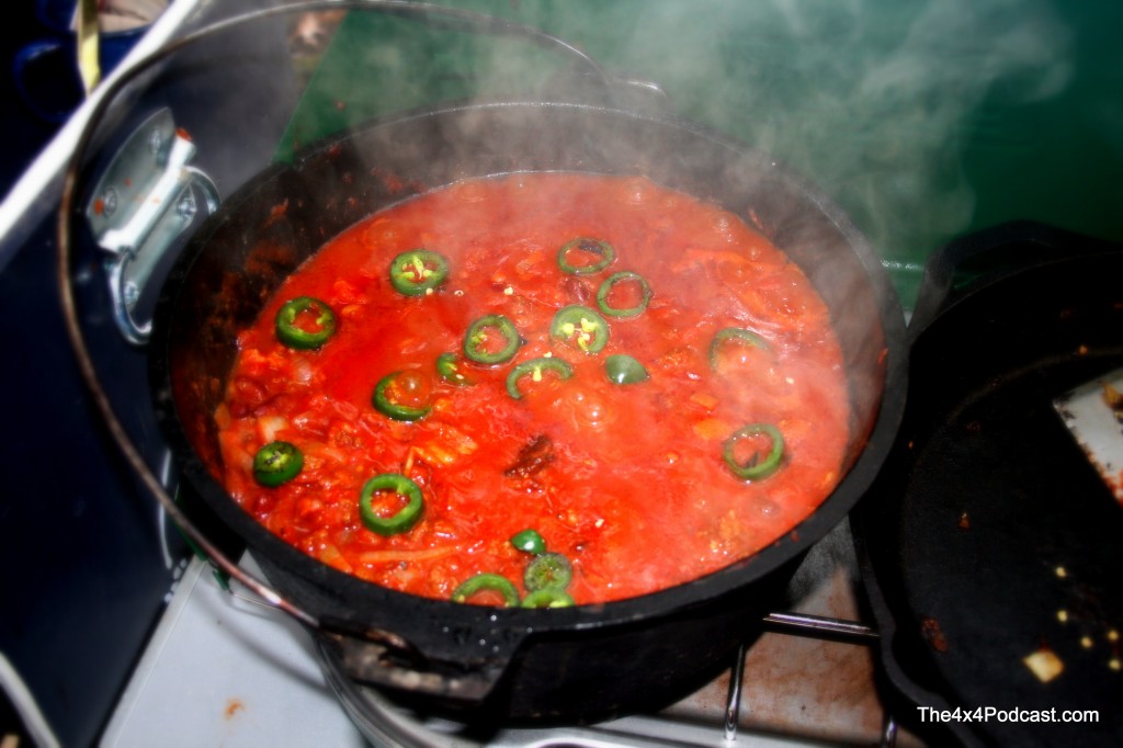 DUTCH OVEN CHILI